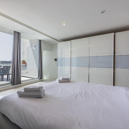 New Duplex Penthouse W Breathtaking Views By Sf Homes Gzira Esterno foto