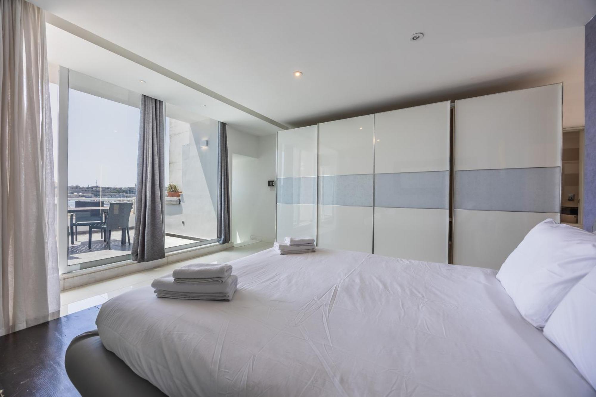 New Duplex Penthouse W Breathtaking Views By Sf Homes Gzira Esterno foto