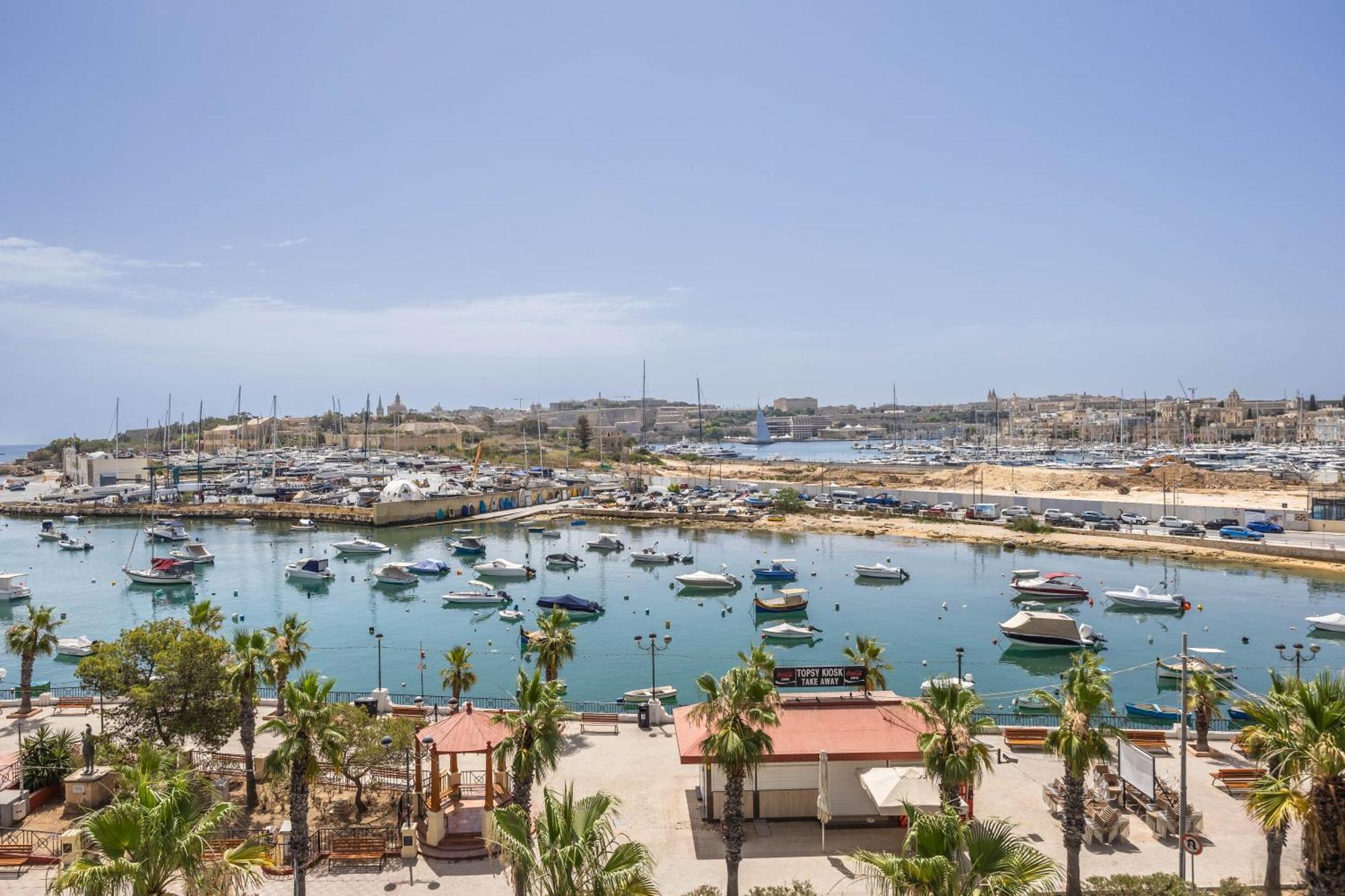 New Duplex Penthouse W Breathtaking Views By Sf Homes Gzira Esterno foto